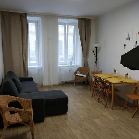 Apartmans In The Center With Privat Parking Apartment Brno Bagian luar foto