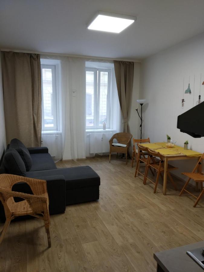Apartmans In The Center With Privat Parking Apartment Brno Bagian luar foto