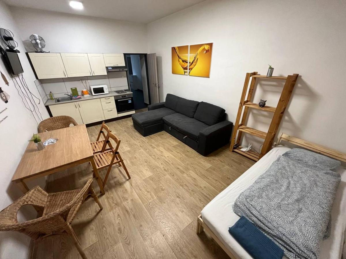 Apartmans In The Center With Privat Parking Apartment Brno Bagian luar foto